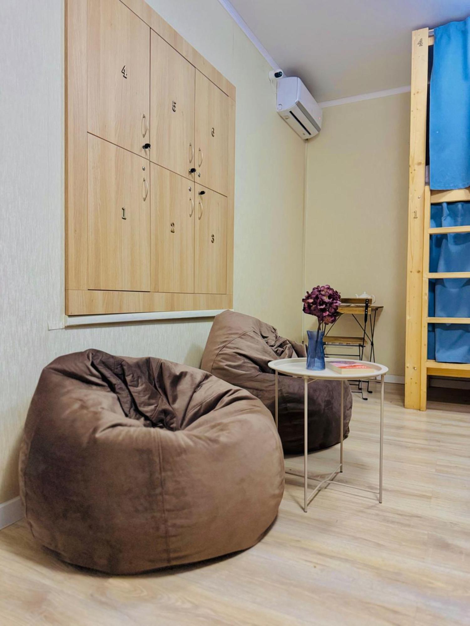 Hostel Buddha 키시나우 외부 사진